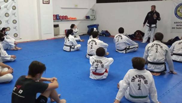 [PRUEBA] Instructor de Taekwondo ITF